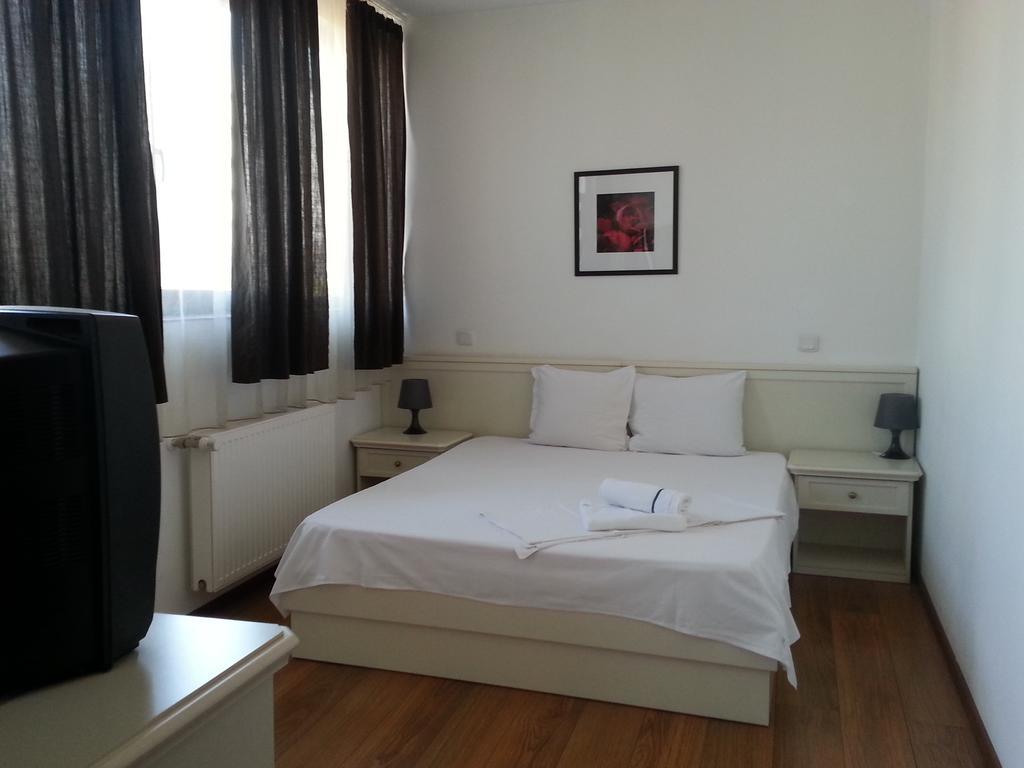 Banu Manta Apartments Bukarest Exterior foto